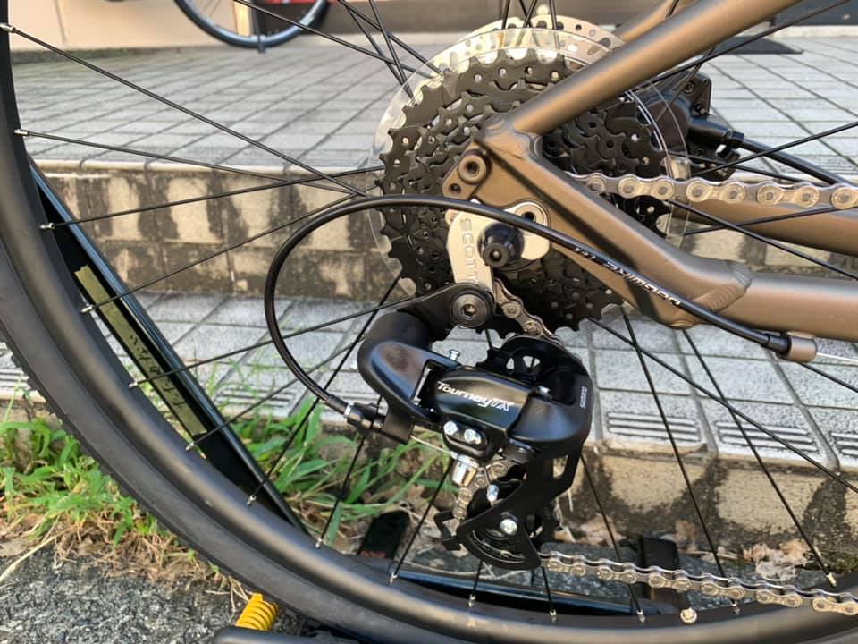 SCOTT クロスバイク 直接引渡し限定/横浜及び近隣には無料お届け可能 SCOTT ( スコット ) クロスバイク SUB CROSS J1 ( サブ クロス