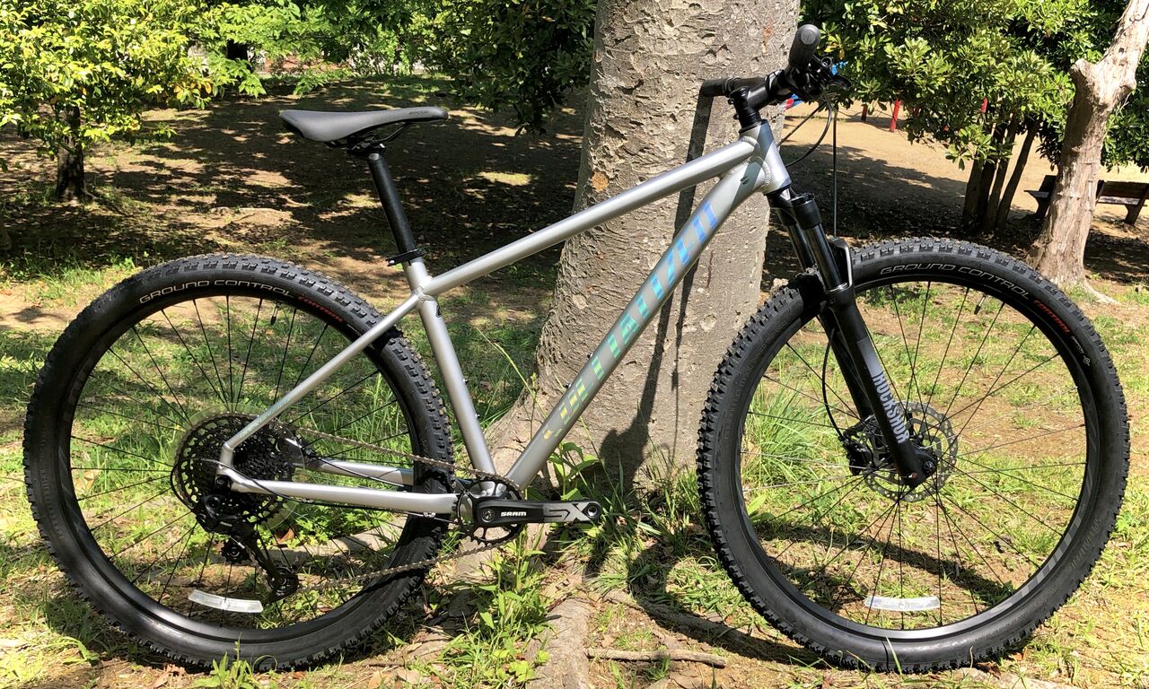 マウンテンバイク始めるならこれ‼新型ROCKHOPPER入荷！ : SBC