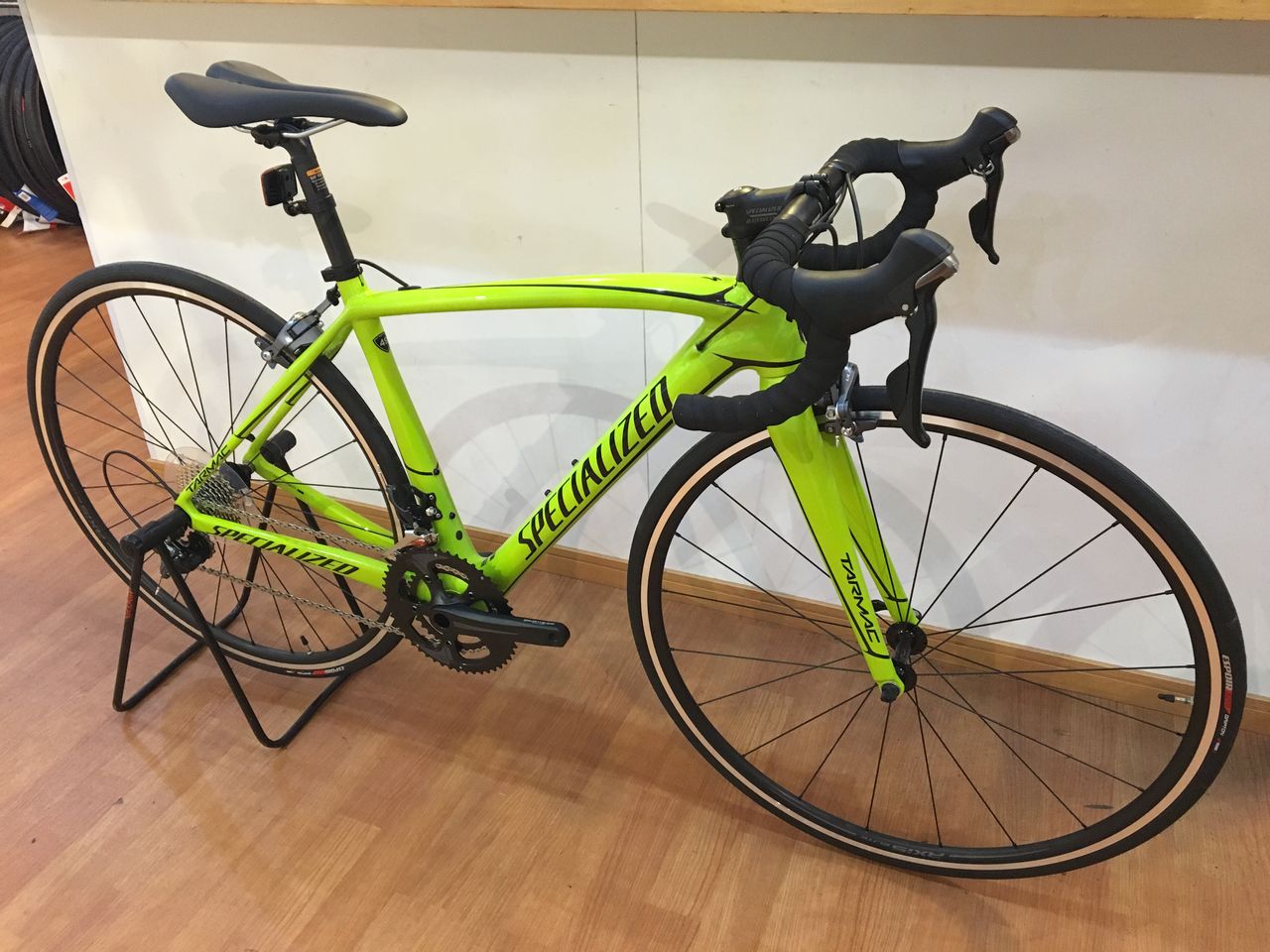 店長オススメのSPECIALIZED2017年モデル展示車両、 「TARMAC SL4 店長オススメのSPECIALIZED2017年モデル展示車両、 「TARMAC SL4