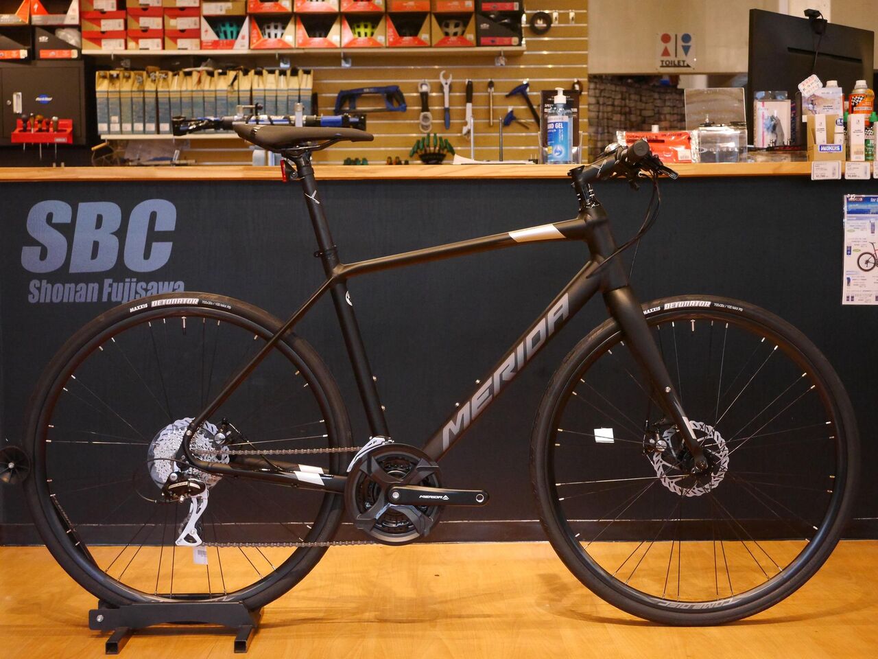 ロードバイク merida ride210 (フラットバー化済み) 超軽量!!フラットバーロードMERIDA GRAN SPEED入荷!!今なら特典あり