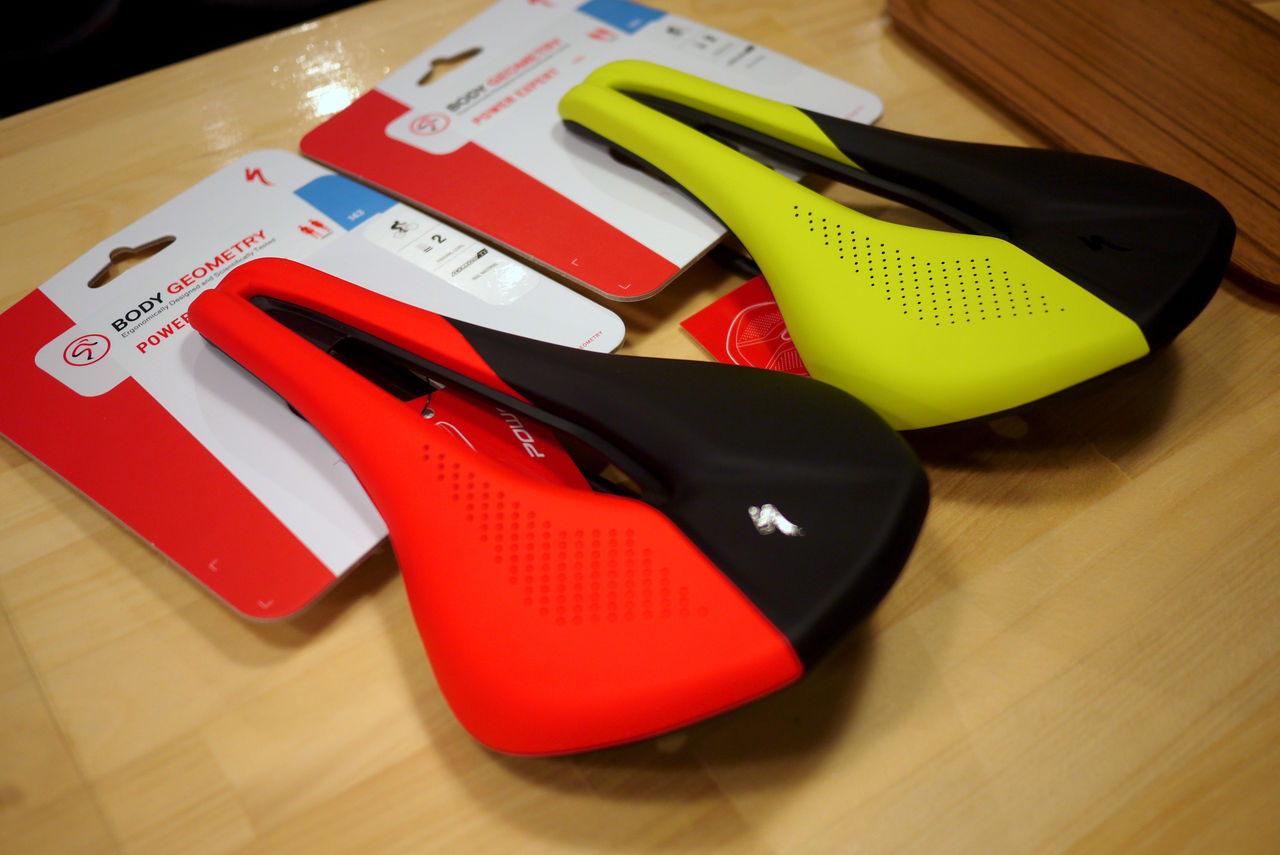 スペシャライズドPOWERサドルの新色が到着！ : SBC 新着情報