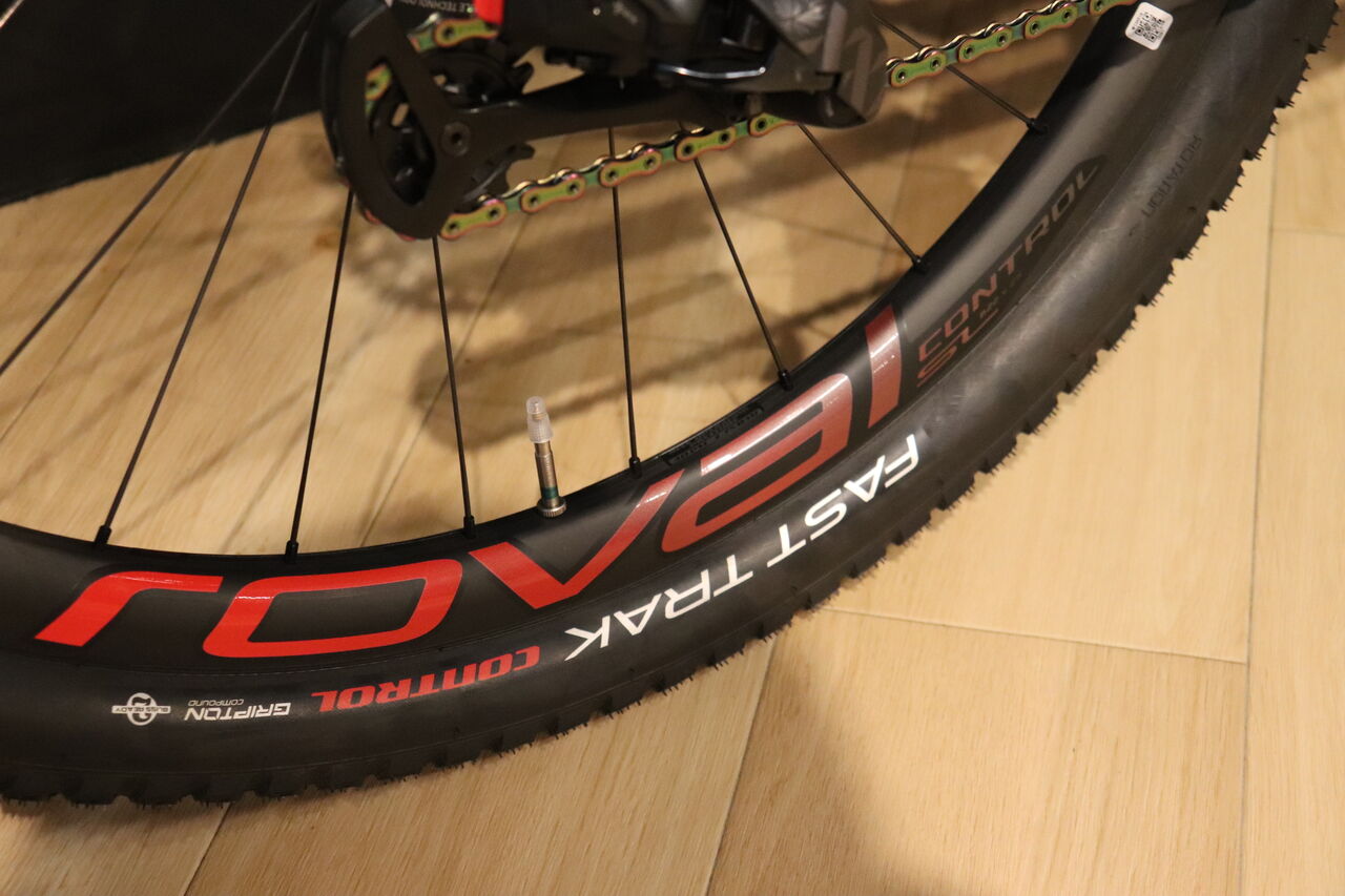 20年モデルS-WORKS EPIC HT CARBON SRAM 29在庫がございます : SBC