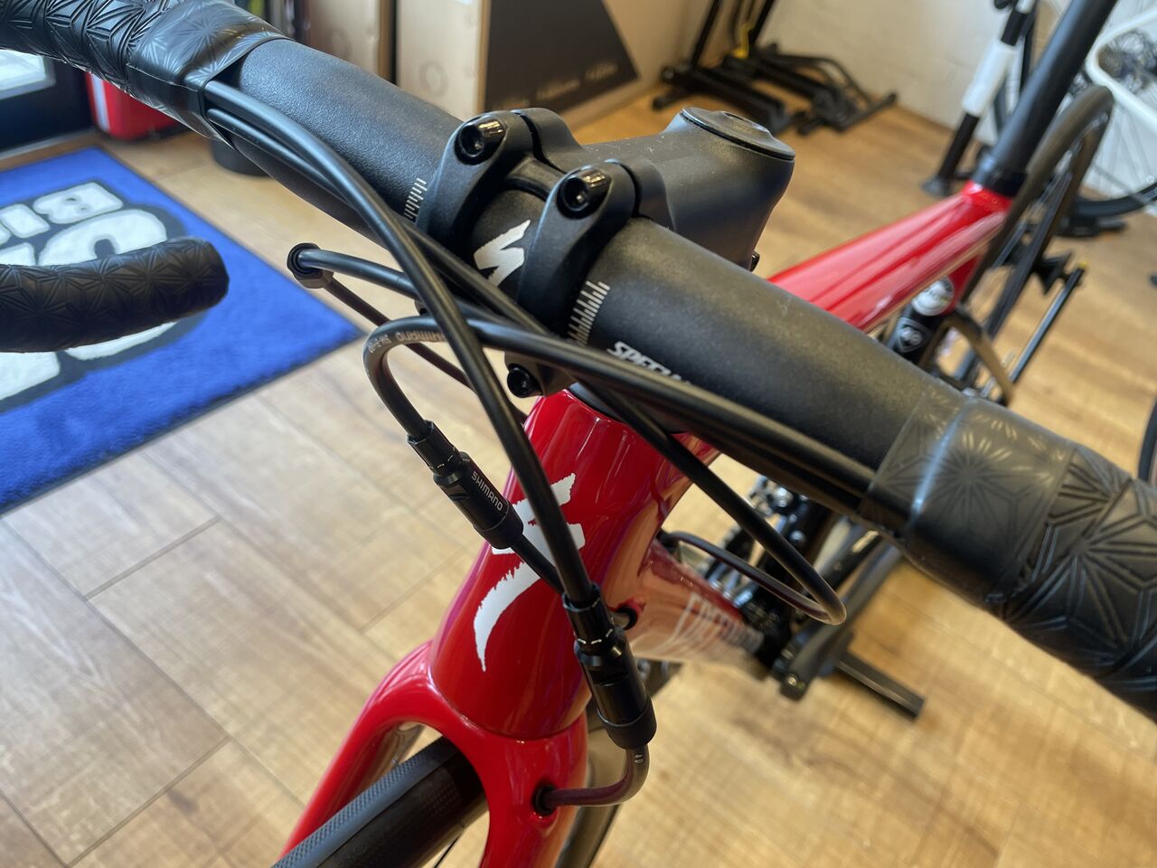 SPECIALIZED】1台で長く楽しめるカーボンロードTARMAC SL6 COMP DISC 制服 S-works SL6純正 カーボンシートポスト Tarmac パーツ