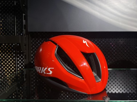 スペシャライズドのヘルメット S-WORKS EVADE やりきれない スペシャライズドのヘルメット S-WORKS EVADE やりきれない