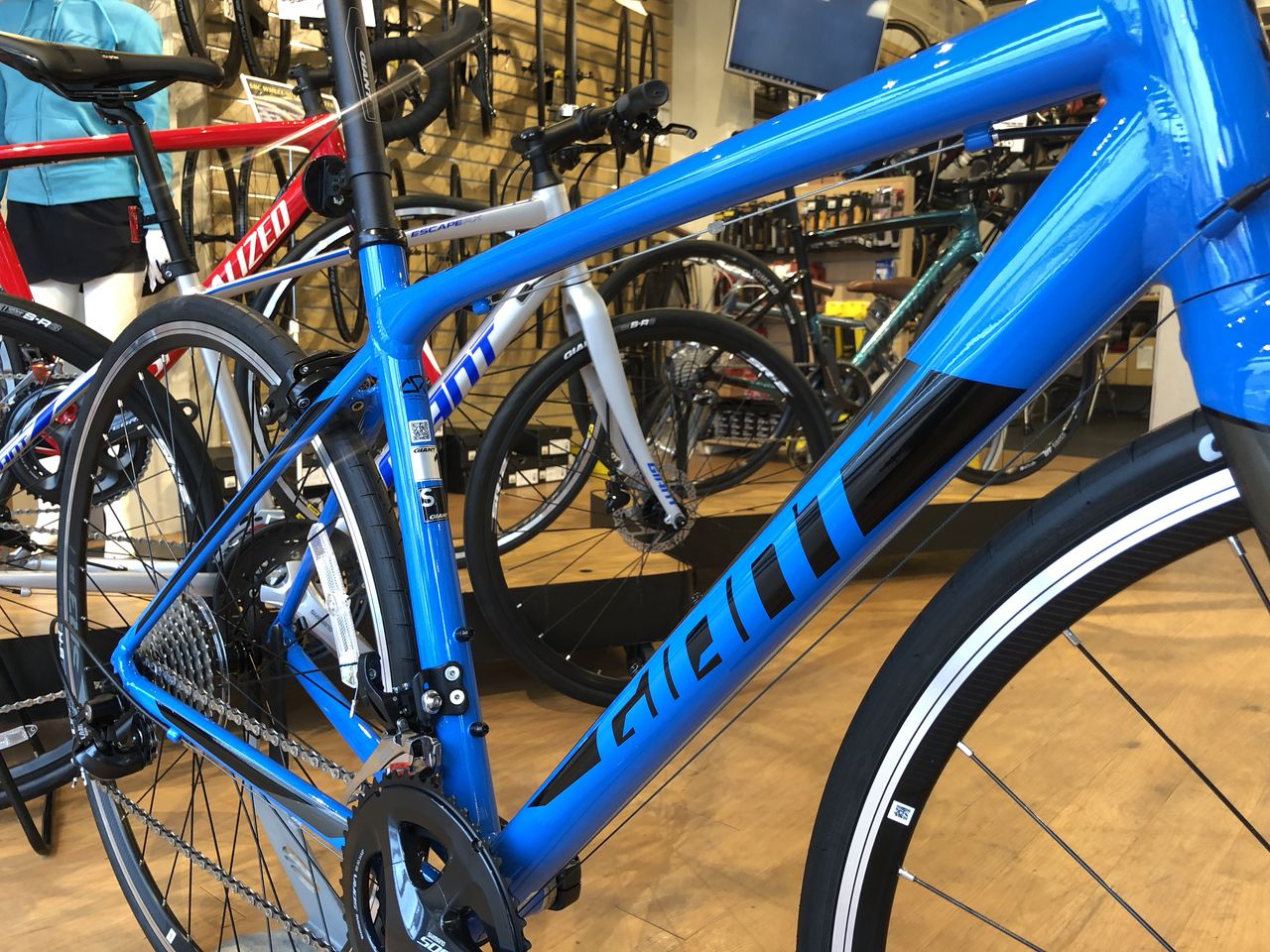 2019年 GIANT CONTEND 1 ＆ ESCAPE RX DISC 入荷いたしました♪ : SBC