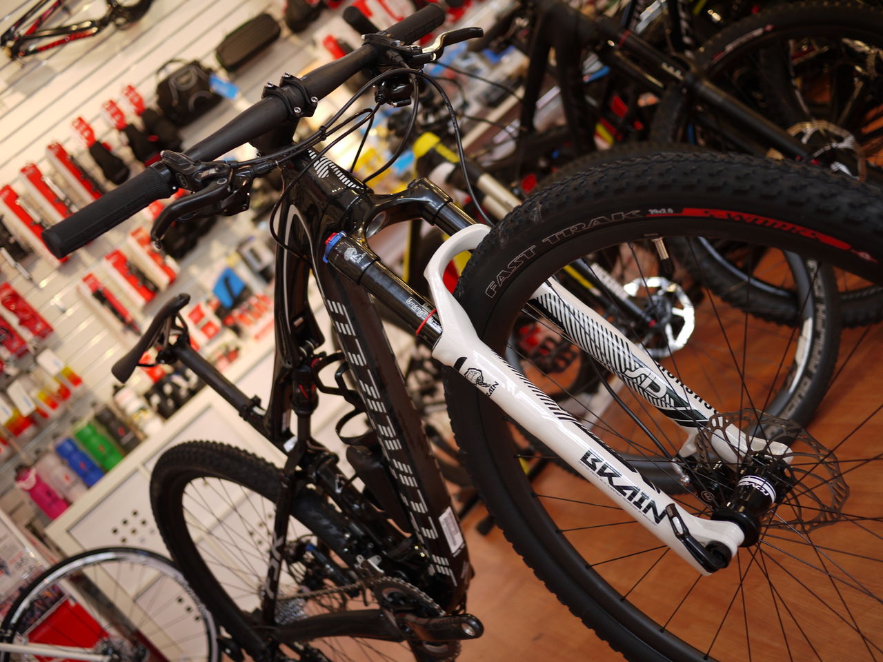 specialized epic marathon carbon 29