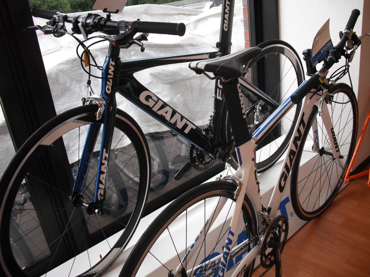 入荷情報 2011/6/14 GIANT FCR 0 & FCR 1 : SBC 新着情報 入荷情報 2011/6/14 GIANT FCR 0 & FCR 1 : SBC 新着情報