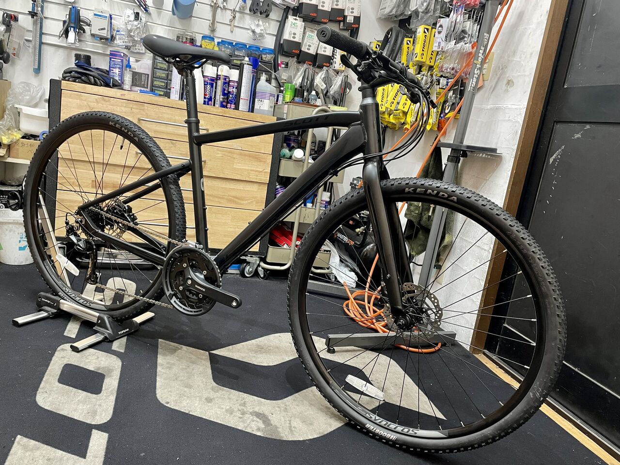 メーカー完売】SCOTTの人気クロスバイク「SUBCROSS J1 LIMITED メーカー完売】SCOTTの人気クロスバイク「SUBCROSS J1 LIMITED