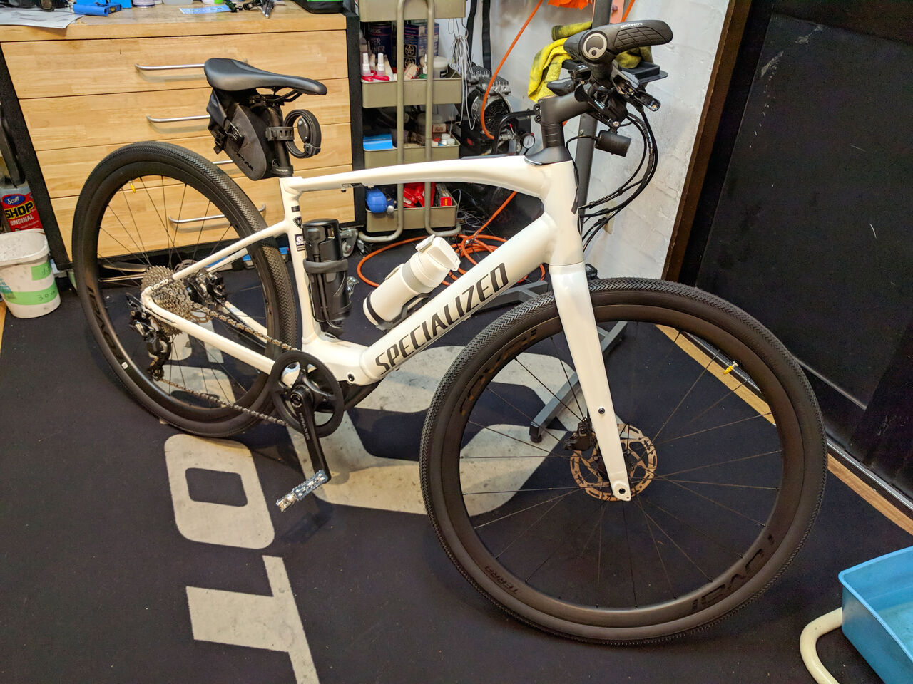 世界で1台!?SPECIALIZED「TURBO VADO SL」をスペシャルアップグレード
