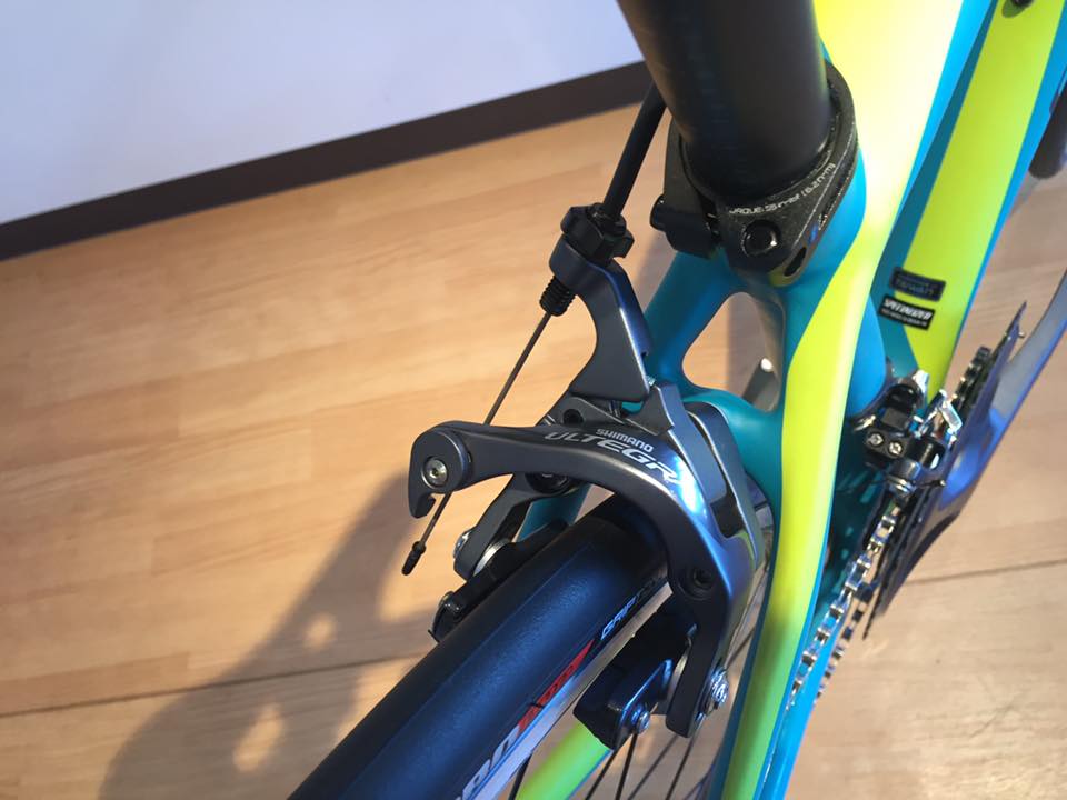 SPECIALIZED 2017年モデル ”AMIRA COMP”が入荷してきました