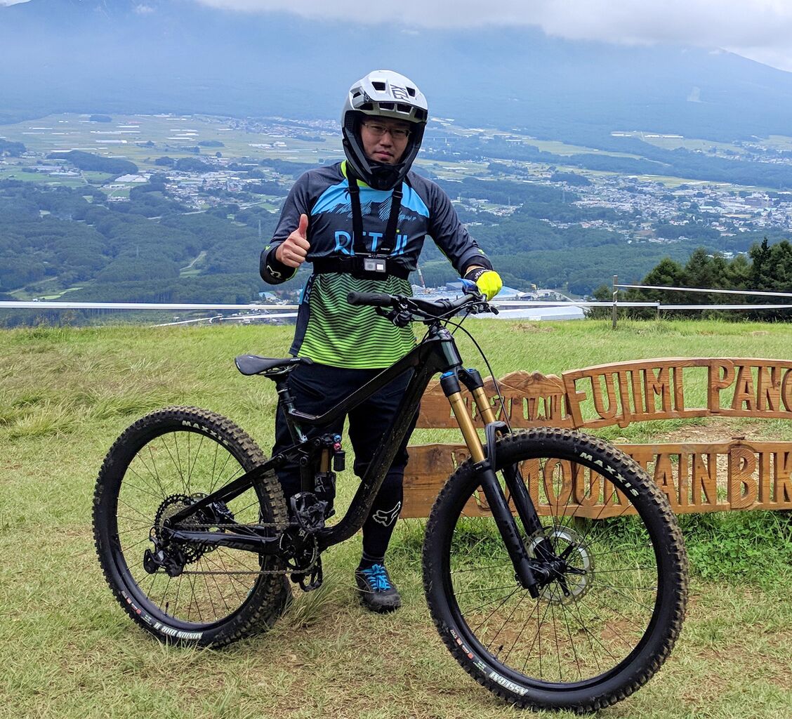 MTBのグリーンシーズンがやってきた!これからMTBパークライドを始めるためのバイク・装備品チェック : SBC 新着情報 MTBのグリーンシーズンがやってきた!これからMTBパークライドを始めるためのバイク・装備品チェック : SBC 新着情報
