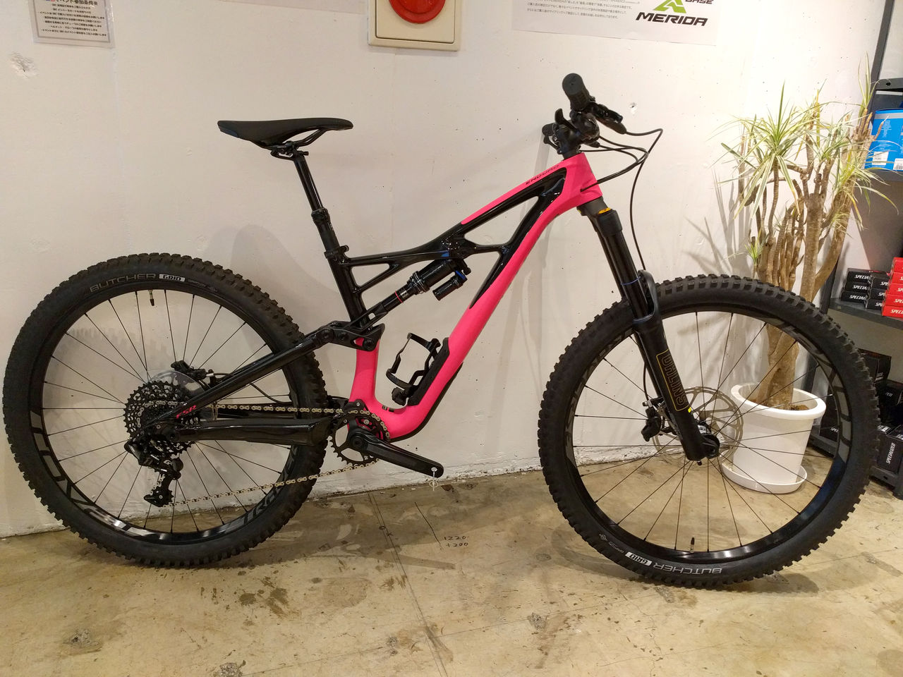 スペシャルなMTBで遊びに行きましょう!「ENDURO FSR ELITE スペシャルなMTBで遊びに行きましょう!「ENDURO FSR ELITE