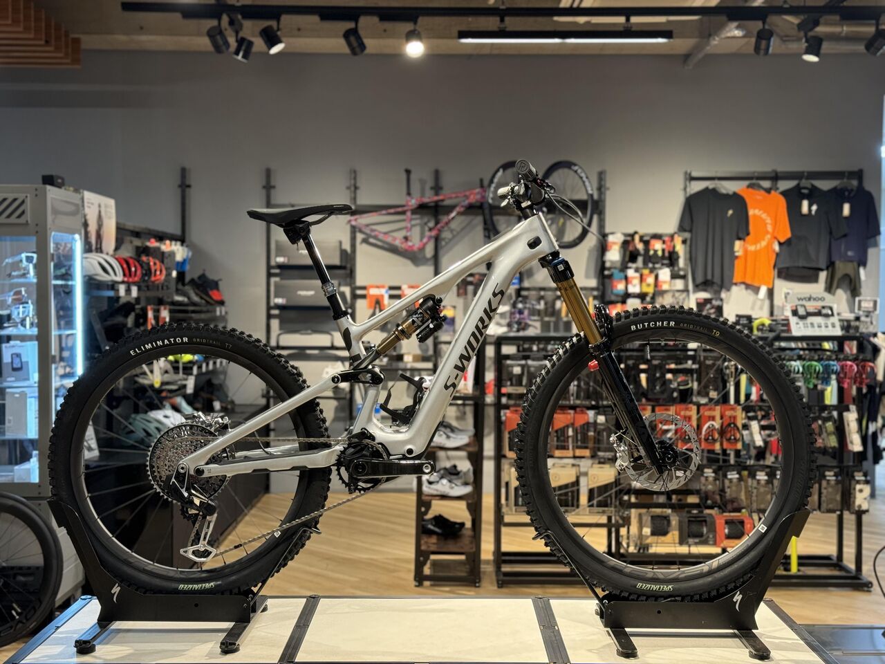 日本でたった1台のS-WORKS LEVO!? – SBC 日本でたった1台のS-WORKS LEVO!? – SBC