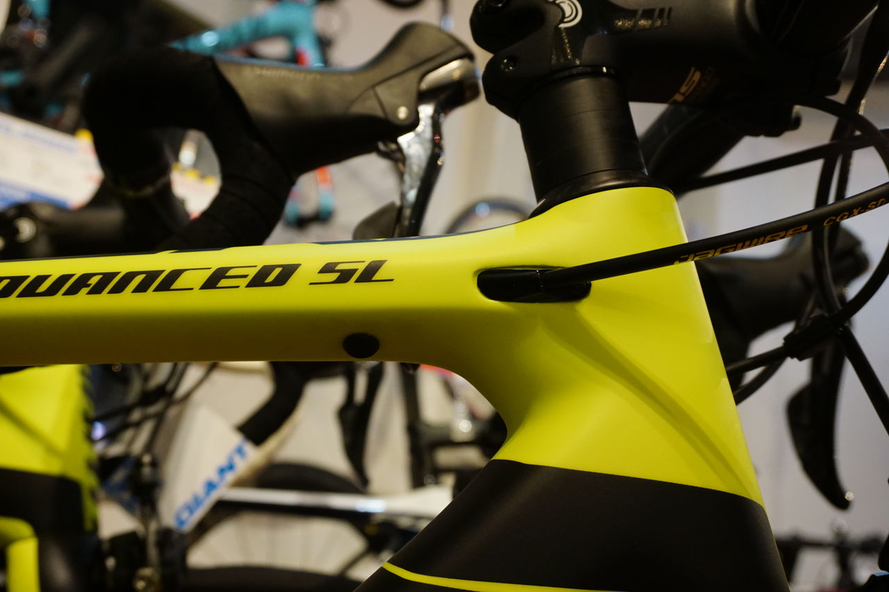 自転車本体 GIANT TCR ADVANCED SL2 2016 2016年モデルロードバイク在庫わずか！！お買い得情報