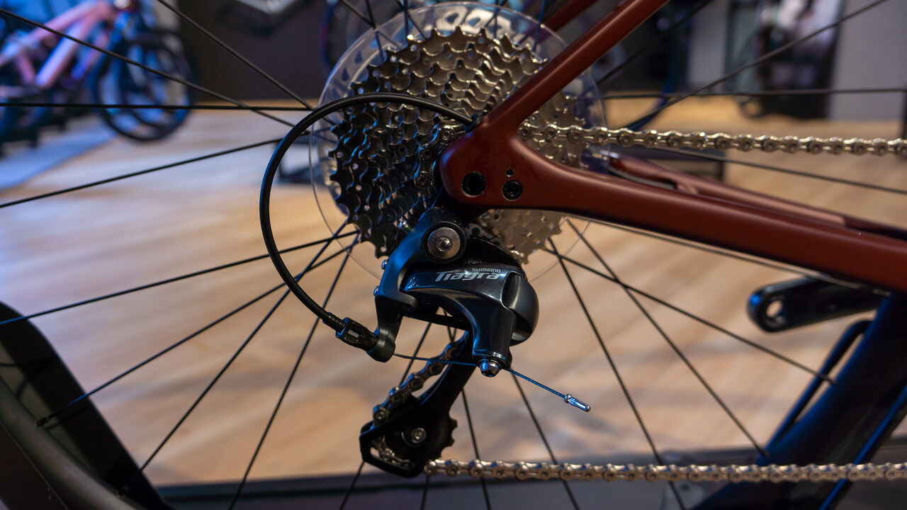 スペシャライズド厚木スタッフのイチオシBike紹介！ROUABIX!! – SBC