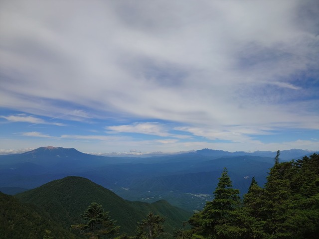 20260811_095943_R