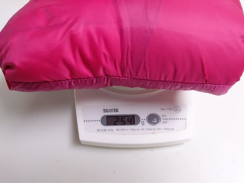 レビュー】Rab Microlight Vest（マイクロライト ベスト）W's