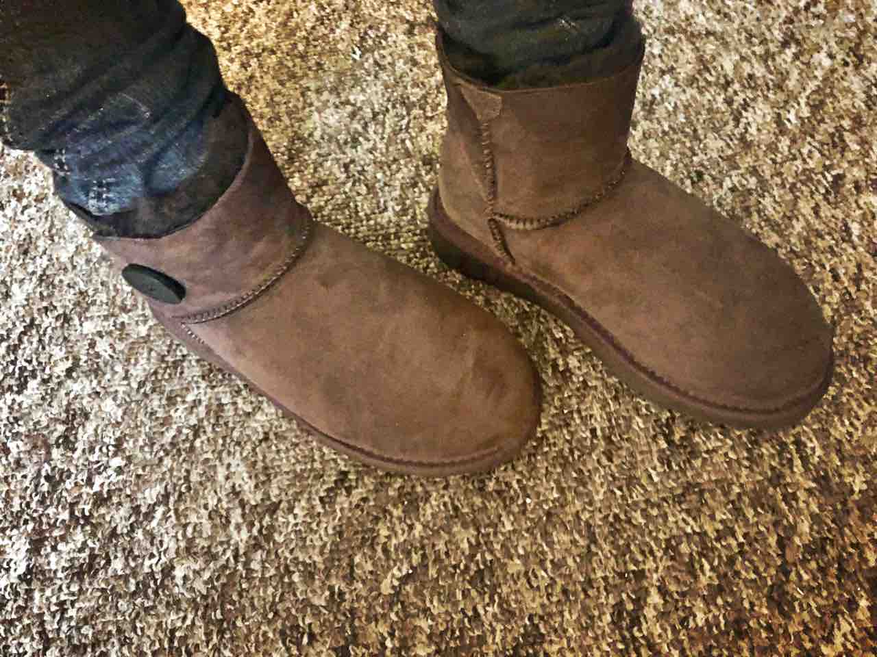 彼がお土産に買ってきたオーストラリア産のUGG : Anglophile 彼がお土産に買ってきたオーストラリア産のUGG : Anglophile