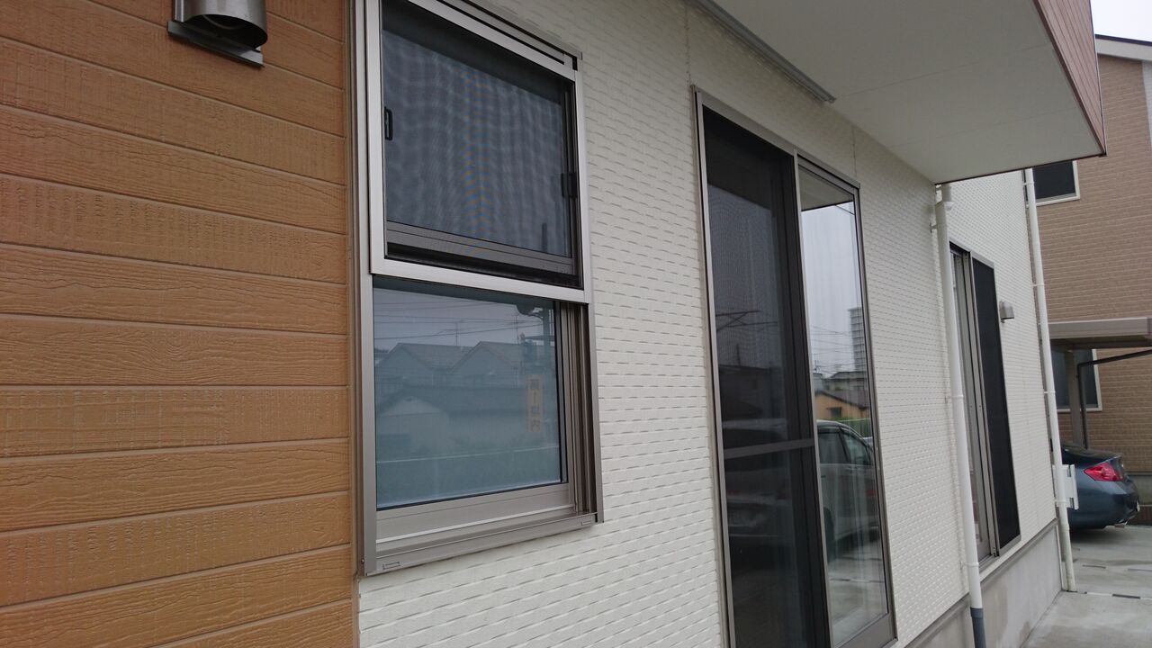 やっぱり樹脂サッシ アルミ樹脂複合サッシ アルミサッシ 木製サッシ 床下エアコン ときどき お家のはなし ブログ