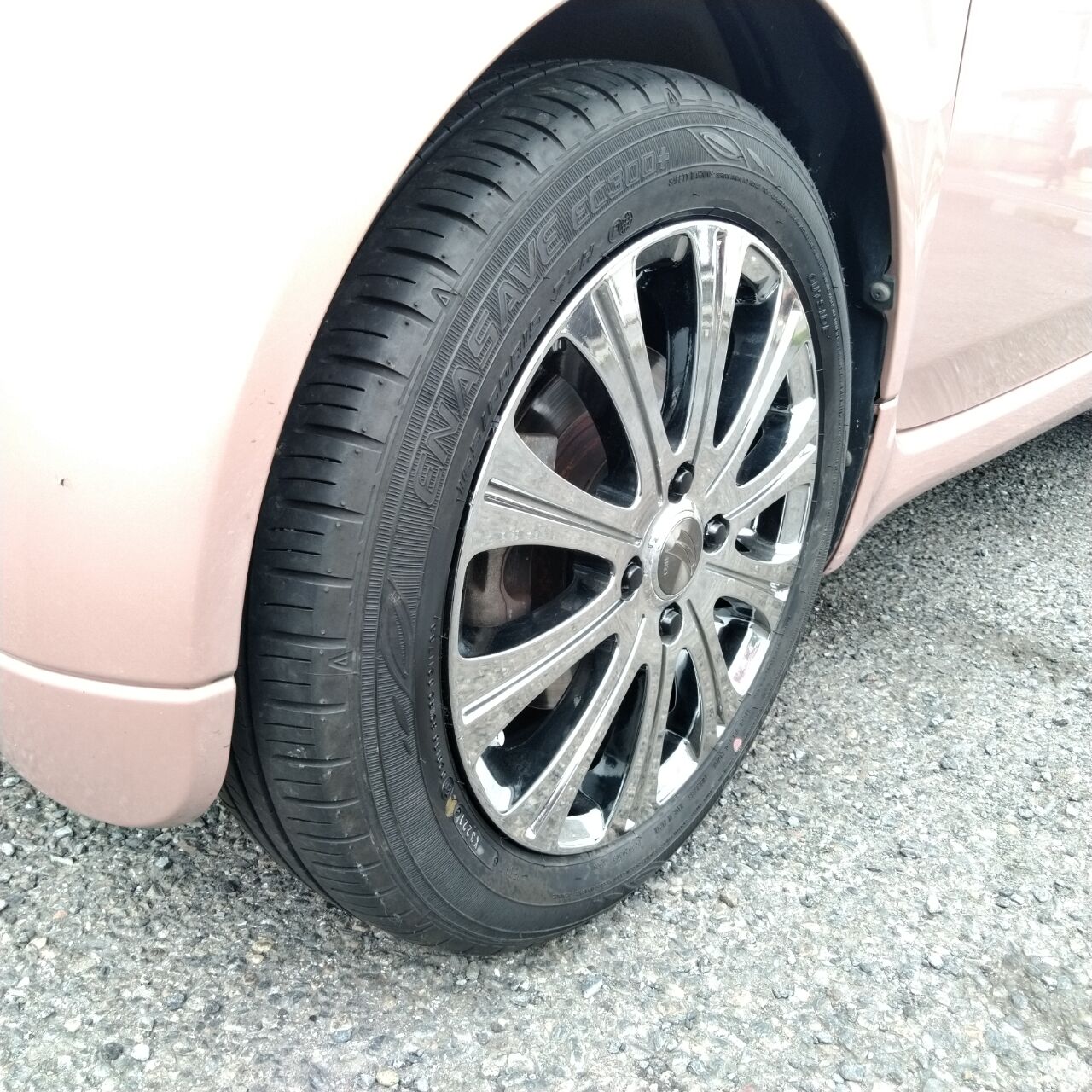 三菱アイ タイヤとホイールの交換＋ハンドリング変化 フロント