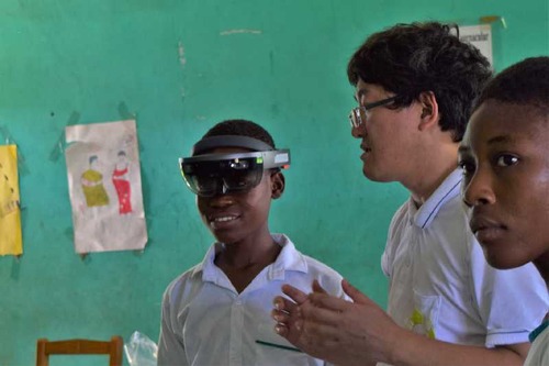 44243155_939263792910507_592105518571454464_o