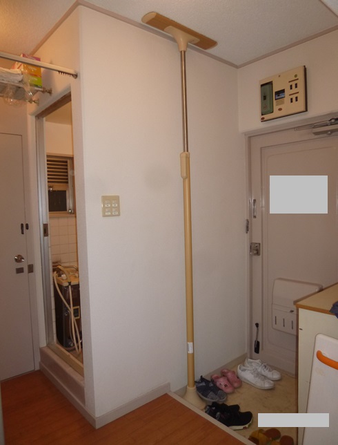 玄関手すり取付 介護保険住宅改修工事 シーン ホーム ファクトリー リフォーム日記 0 玄関手すり取付 介護保険住宅改修工事 シーン ホーム ファクトリー リフォーム日記 0
