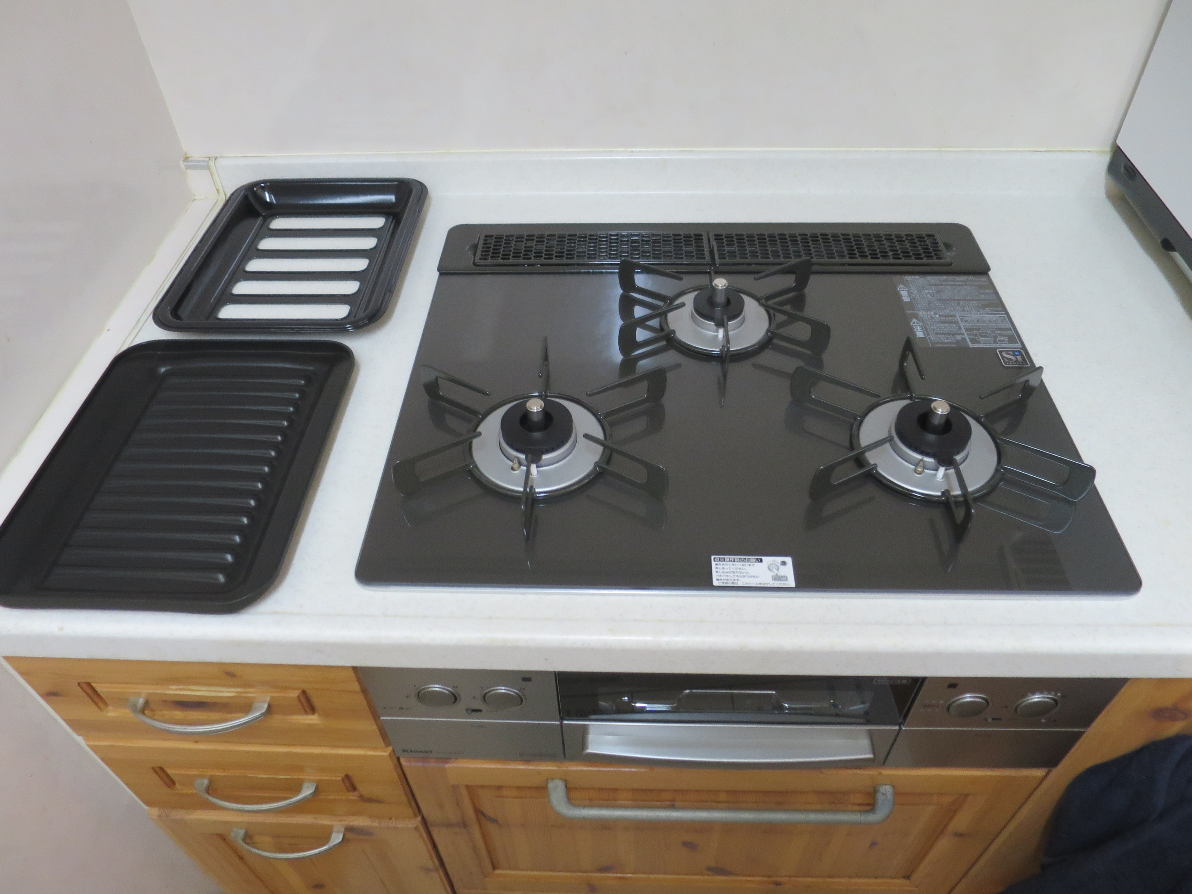 リンナイガスコンロ Lisseリッセ グラデーションブラウン シーン ホーム ファクトリー リフォーム日記 0