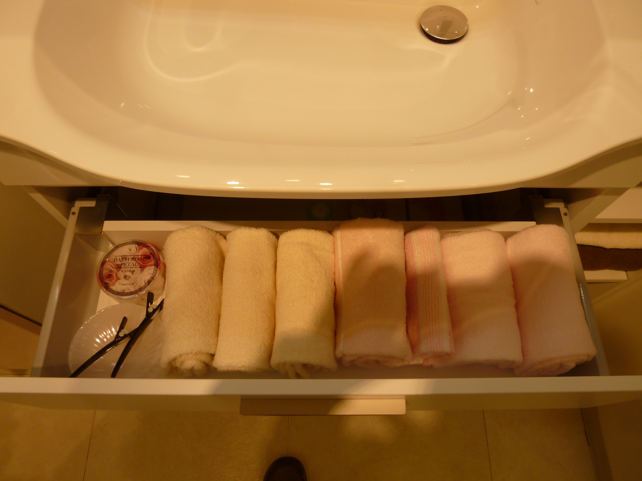 勝手にリポート Toto新商品 オクターブスリム シーン ホーム ファクトリー リフォーム日記 0