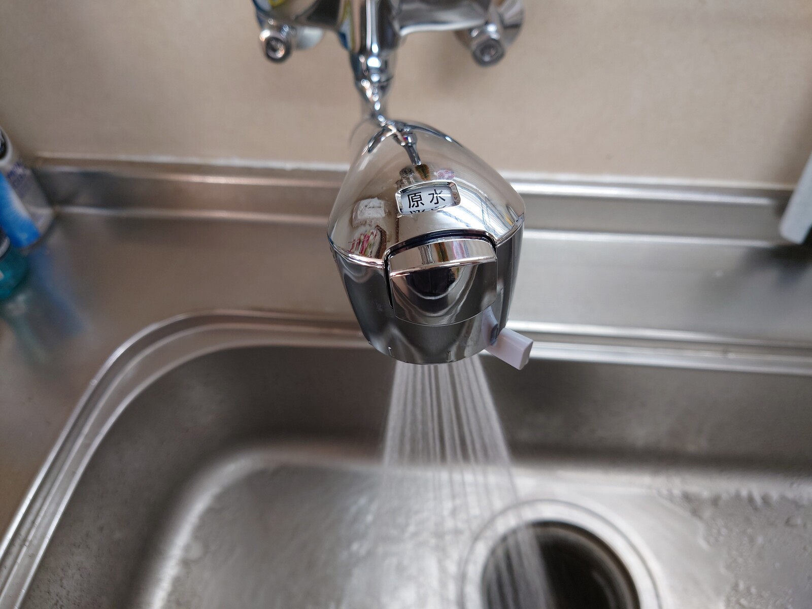 タカギ蛇口一体型浄水器 壁出しタイプ シーン ホーム ファクトリー リフォーム日記 0