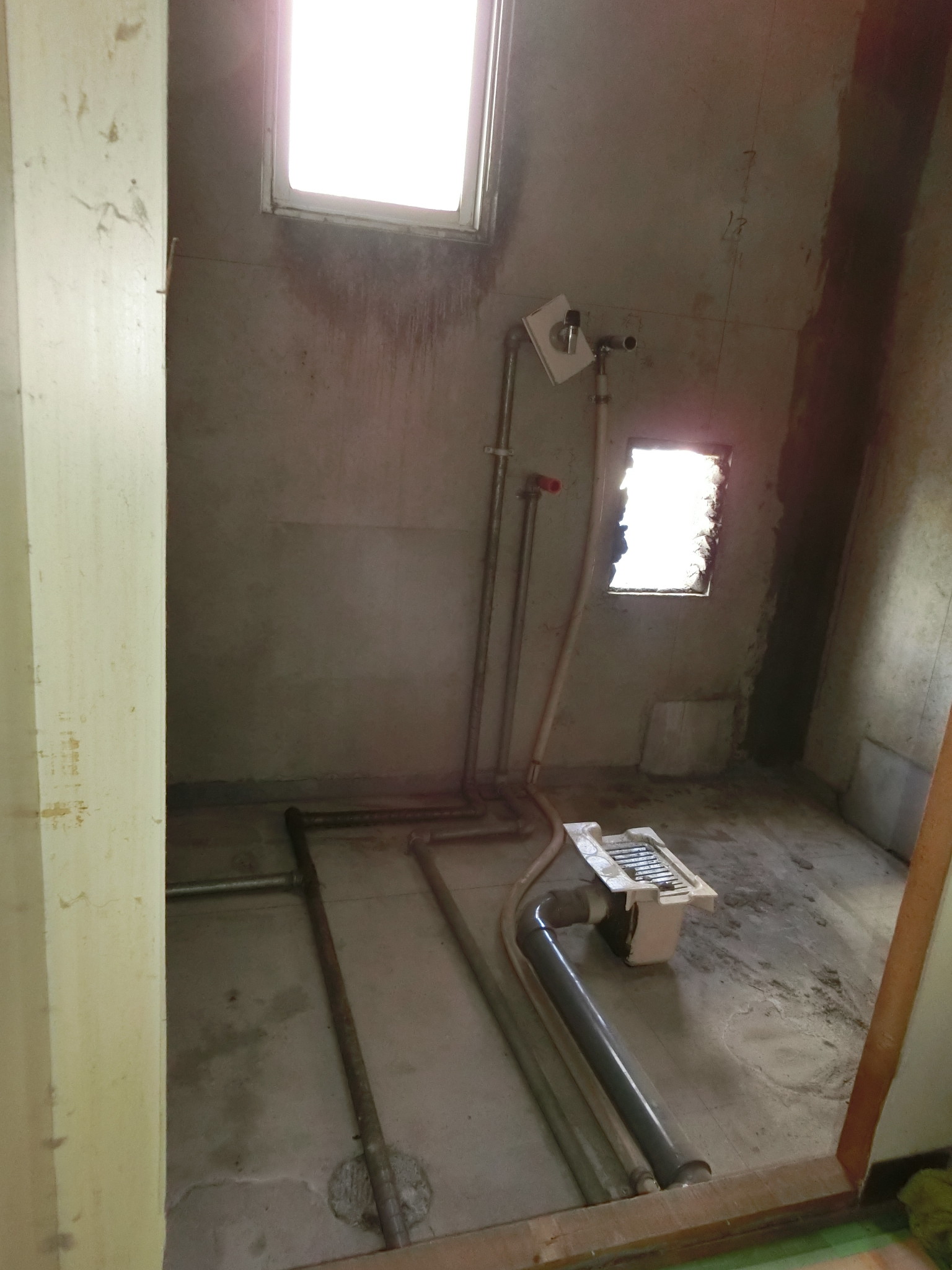 ユニットバス入替 壁貫通型給湯器工事 シーン ホーム ファクトリー リフォーム日記 0 ユニットバス入替 壁貫通型給湯器工事 シーン ホーム ファクトリー リフォーム日記 0
