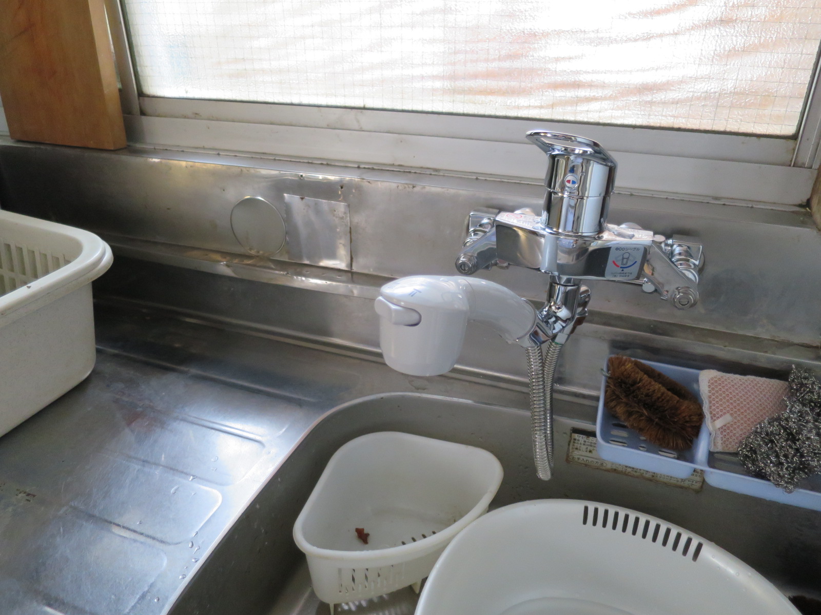一戸建て水まわり工事②キッチンシングルレバー水栓新設 : 『シーン・ホーム・ファクトリー』リフォーム日記＾0＾