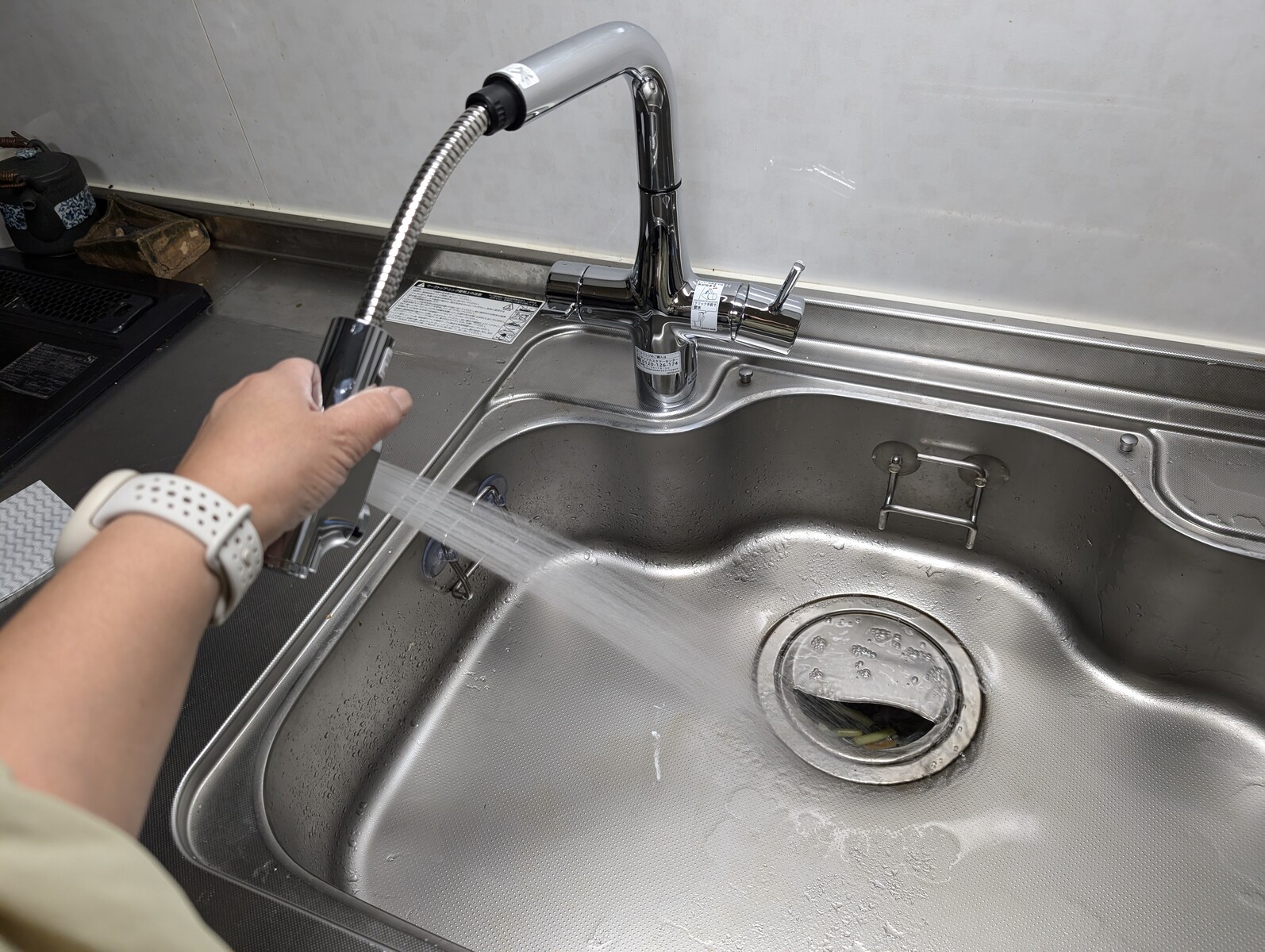 クリナップ：スタイリッシュ水栓 Efine （シャワーホースタイプ