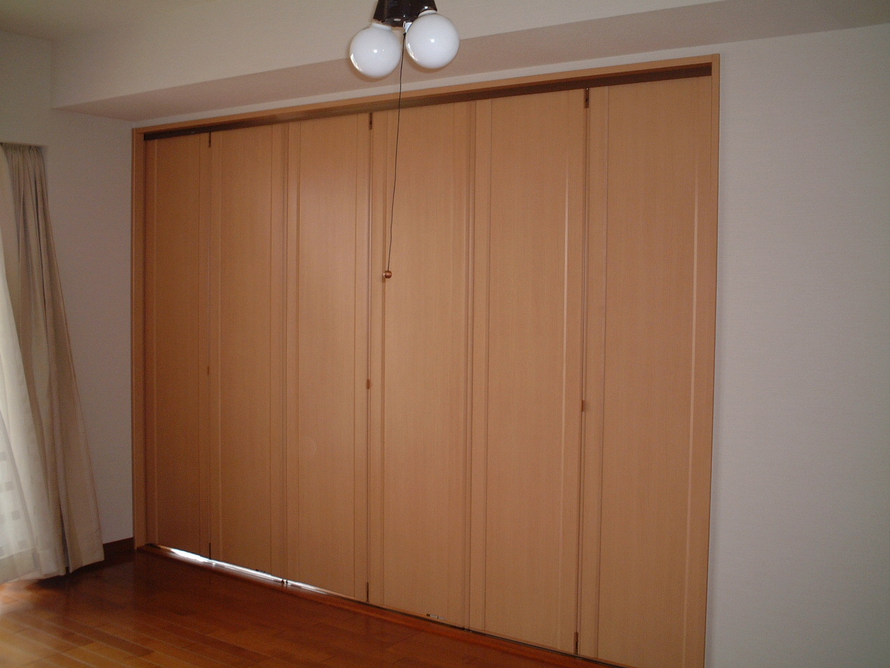 間仕切り開閉壁 折れ戸 シーン ホーム ファクトリー リフォーム日記 0