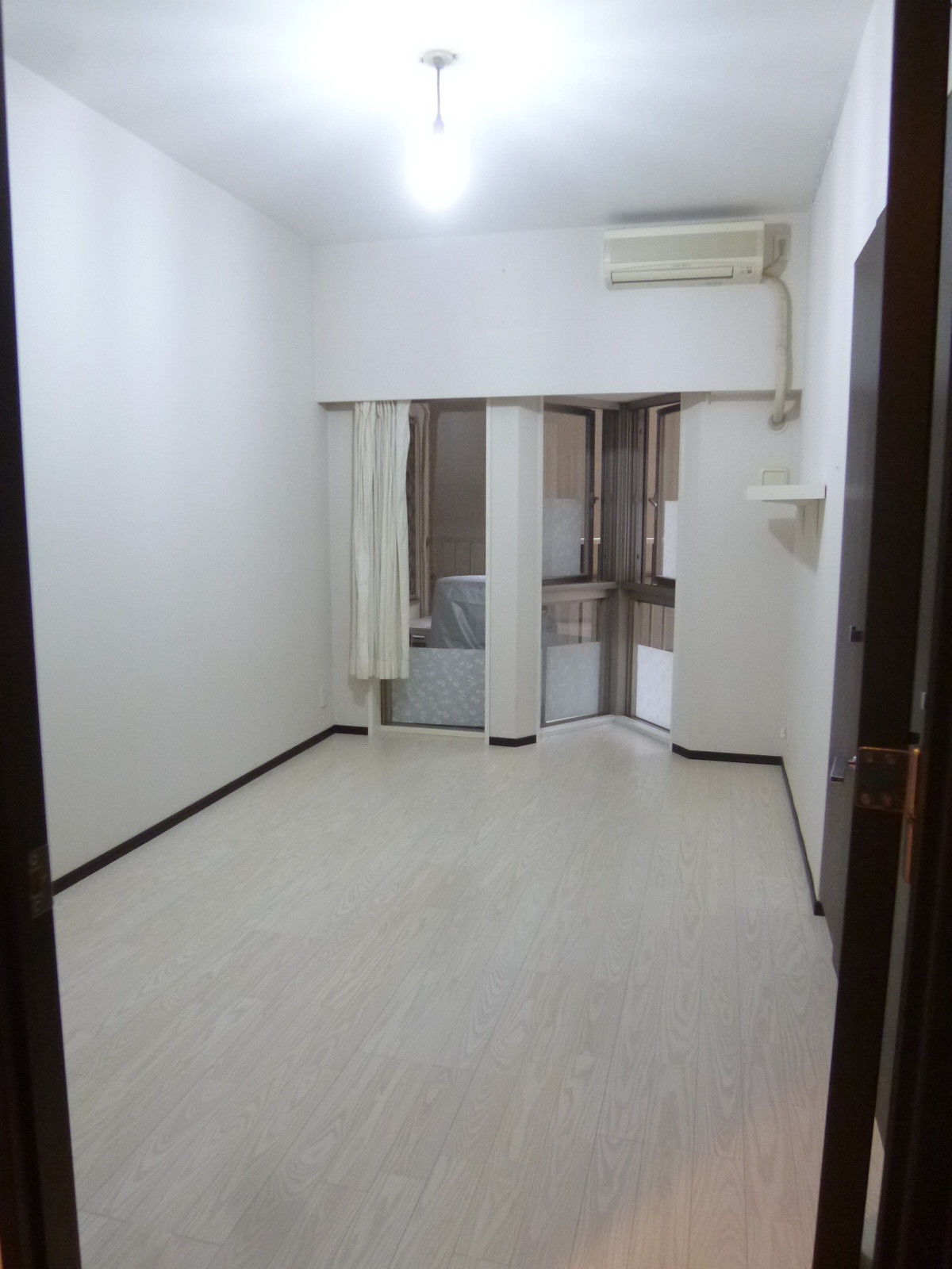 内装 フローリング シーン ホーム ファクトリー リフォーム日記 0