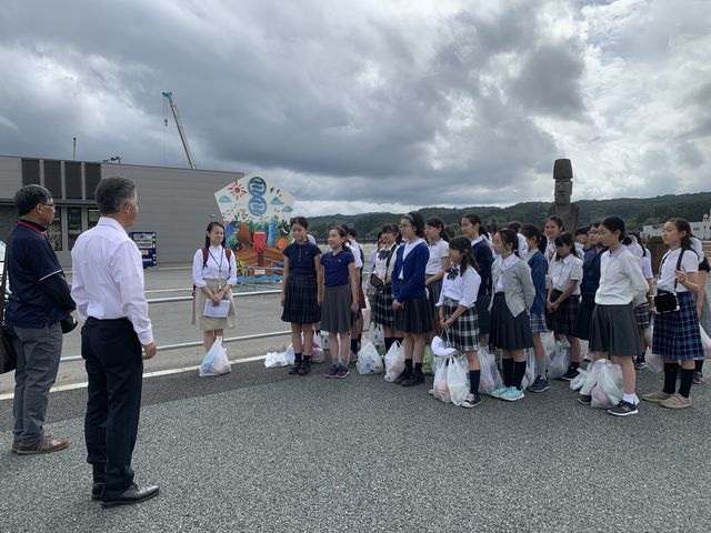 56D595DA-5AB4-4783-89EE-25D09EAE2B8D