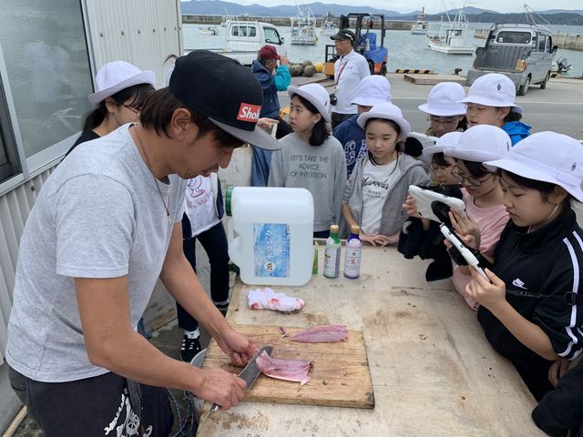 9948B2CC-B250-4DC2-A132-14E3167780AC