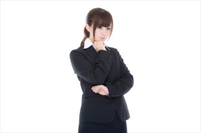 「大学の学生課」ってなんでみんな学生に偉そうなんや？