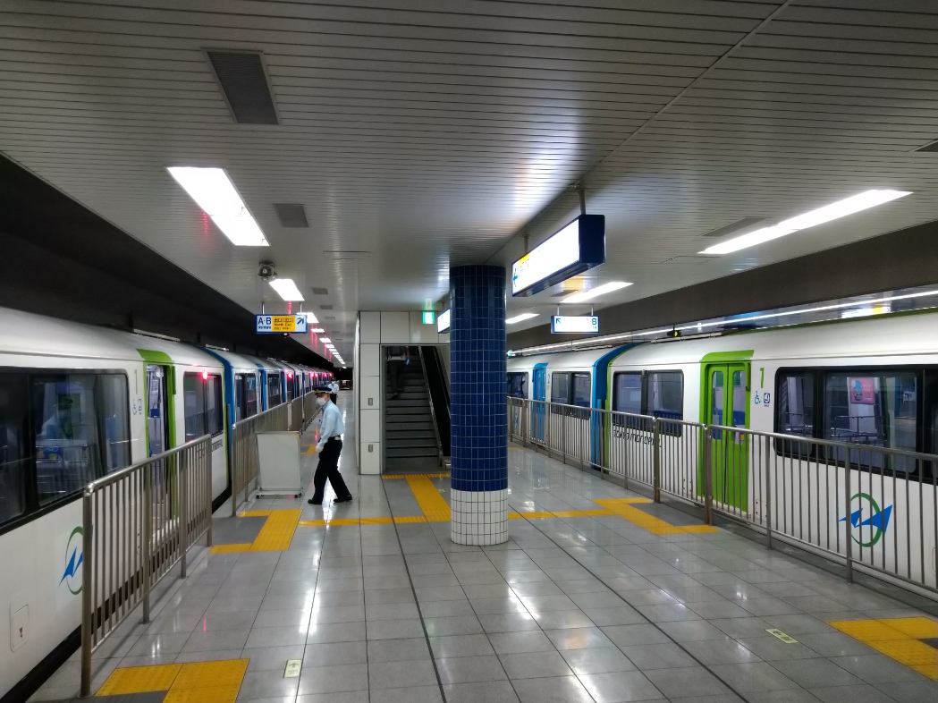 Schulze BLOG東京モノレール羽田空港第2ターミナル駅の臨時ホーム(実質3番線) Schulze BLOG東京モノレール羽田空港第2ターミナル駅の臨時ホーム(実質3番線)