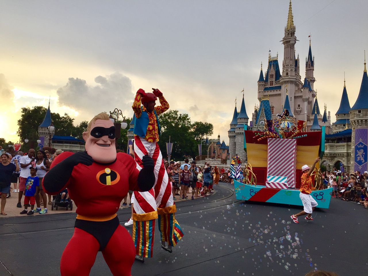 ディズニーワールド マジックキングダムに行ってきた アメリカ19日目 アーリーリタイアして世界一周しよう わたしの戦略会議室