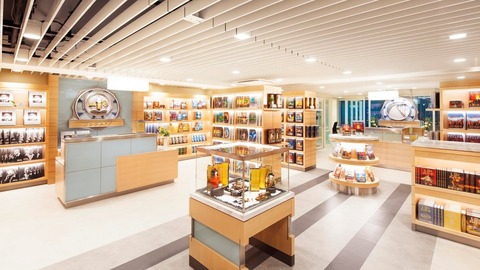 Scientology-Tokyo-Opening_29-Bookstore-MG-6364