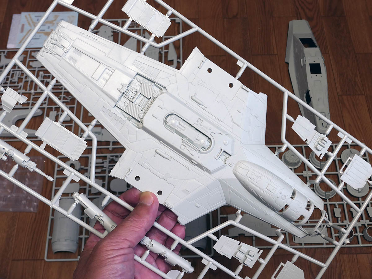 レイザークレスト・Revell 製作1 : 電飾模型工房 レイザークレスト・Revell 製作1 : 電飾模型工房