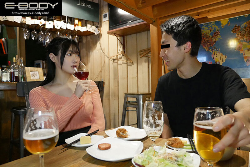 森下悠莉四つん這いバックで半開きアナルがエロい