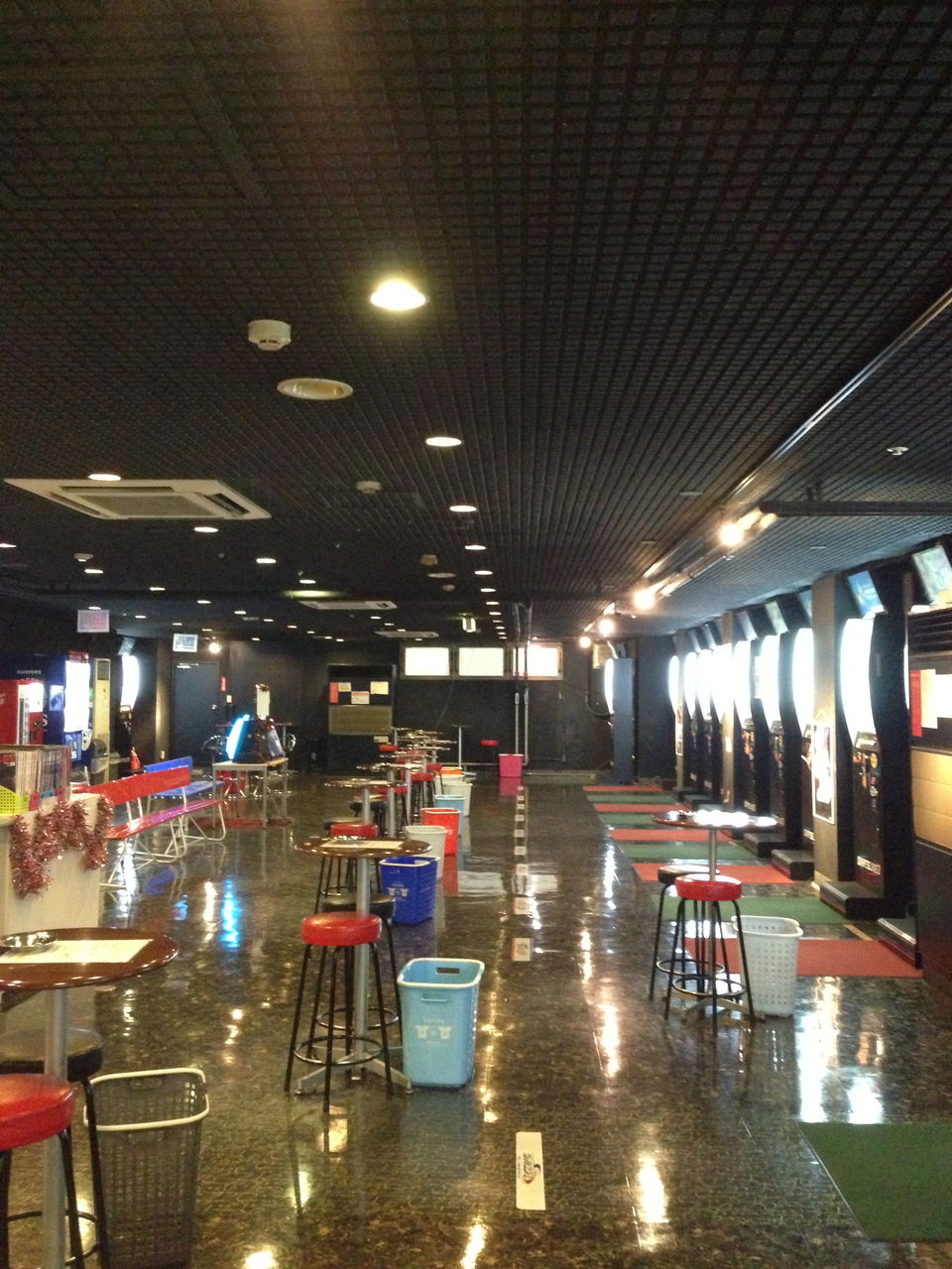 サン パーク ダーツ 本館