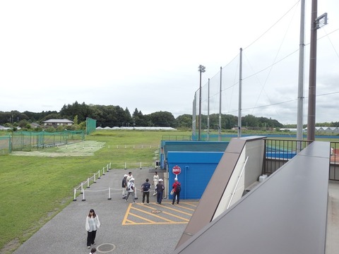 P8302130