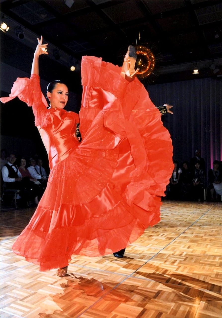 ヤナギダダンスウェア】日本製☆赤/ファー/ビジューラテンドレス☆社交