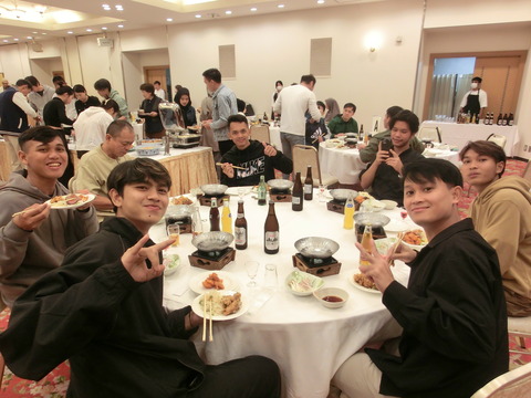 インドネシア男性食事