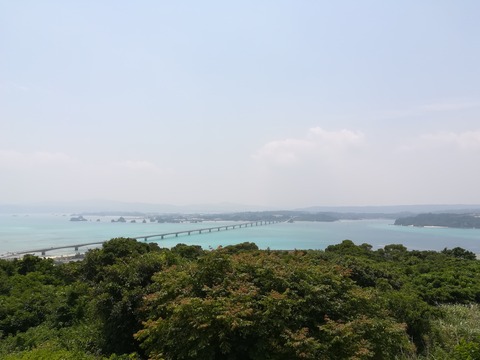 1804291210古宇利大橋遠景