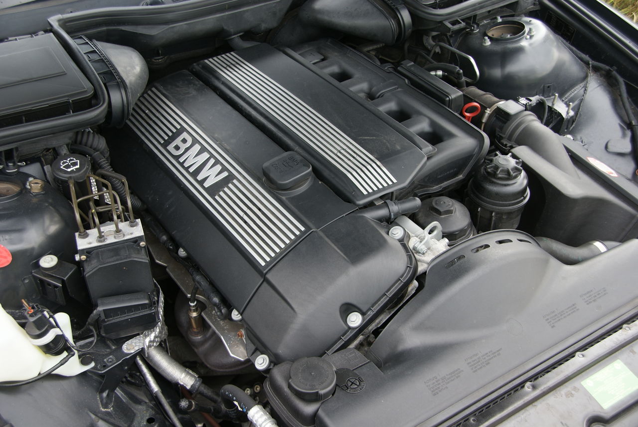 Bmw e39 m54b25