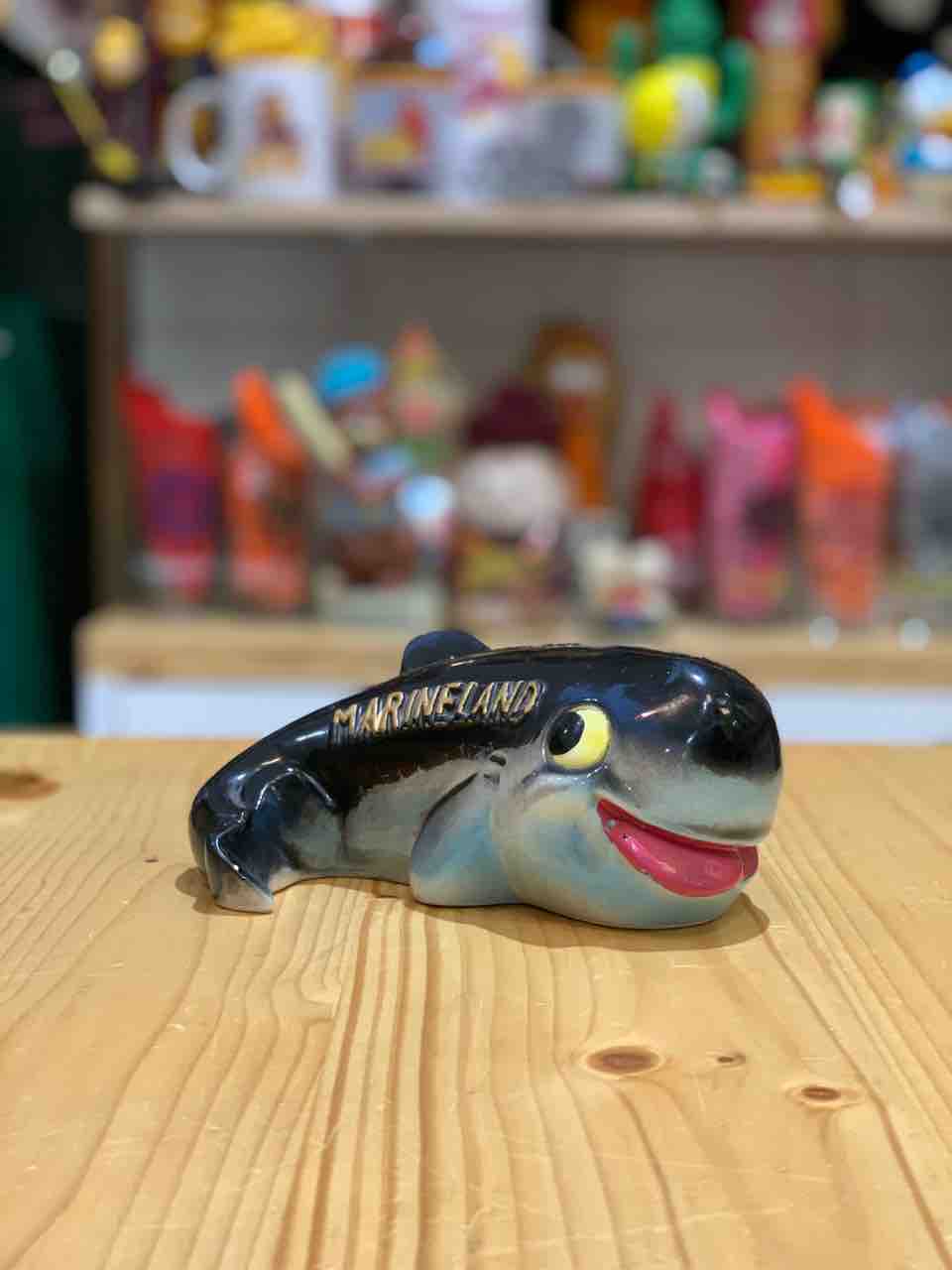 Marineland Of The Pacific Souvenir Bank Secretbase Toy