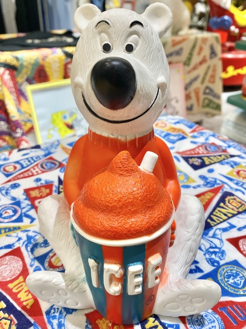 84927D95-5039-4E60-AFBD-9600F11D0692